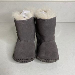 CADEN SNOW BOOT Baby Uggs Size 2/3 Gray